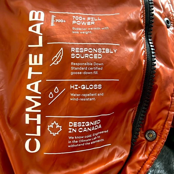 ARITZIA SUPER PUFF ORIGINAL- Copper High Gloss Down Coat - Picture 4 of 4